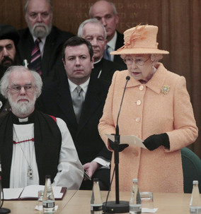 Queen attends 9th Synod.jpg